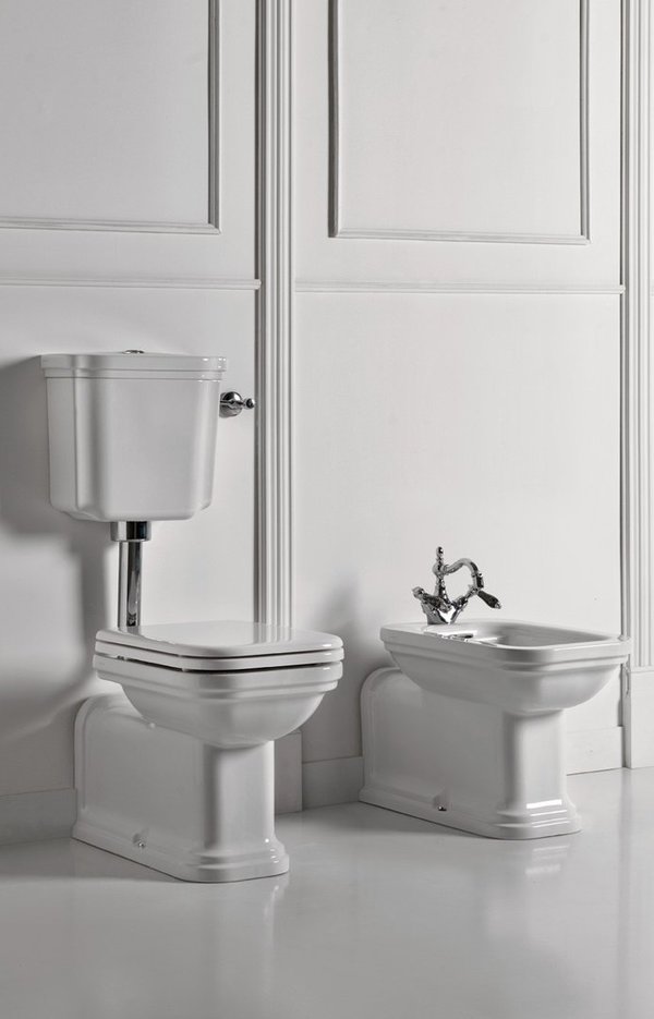 Stand-WC Waldorf mit halbhohem Spülkasten + WC-Sitz mit SoftClose